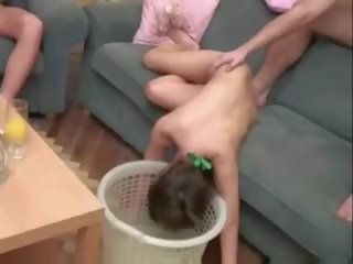 Young russion ýaşlar damsel gets drnuk and fucked